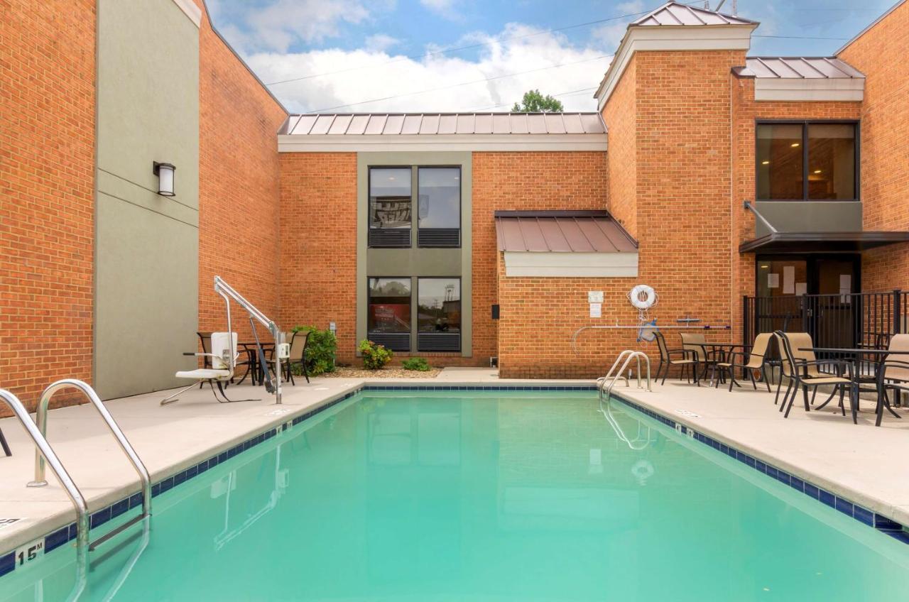Best Western North Roanoke Troutville Bagian luar foto