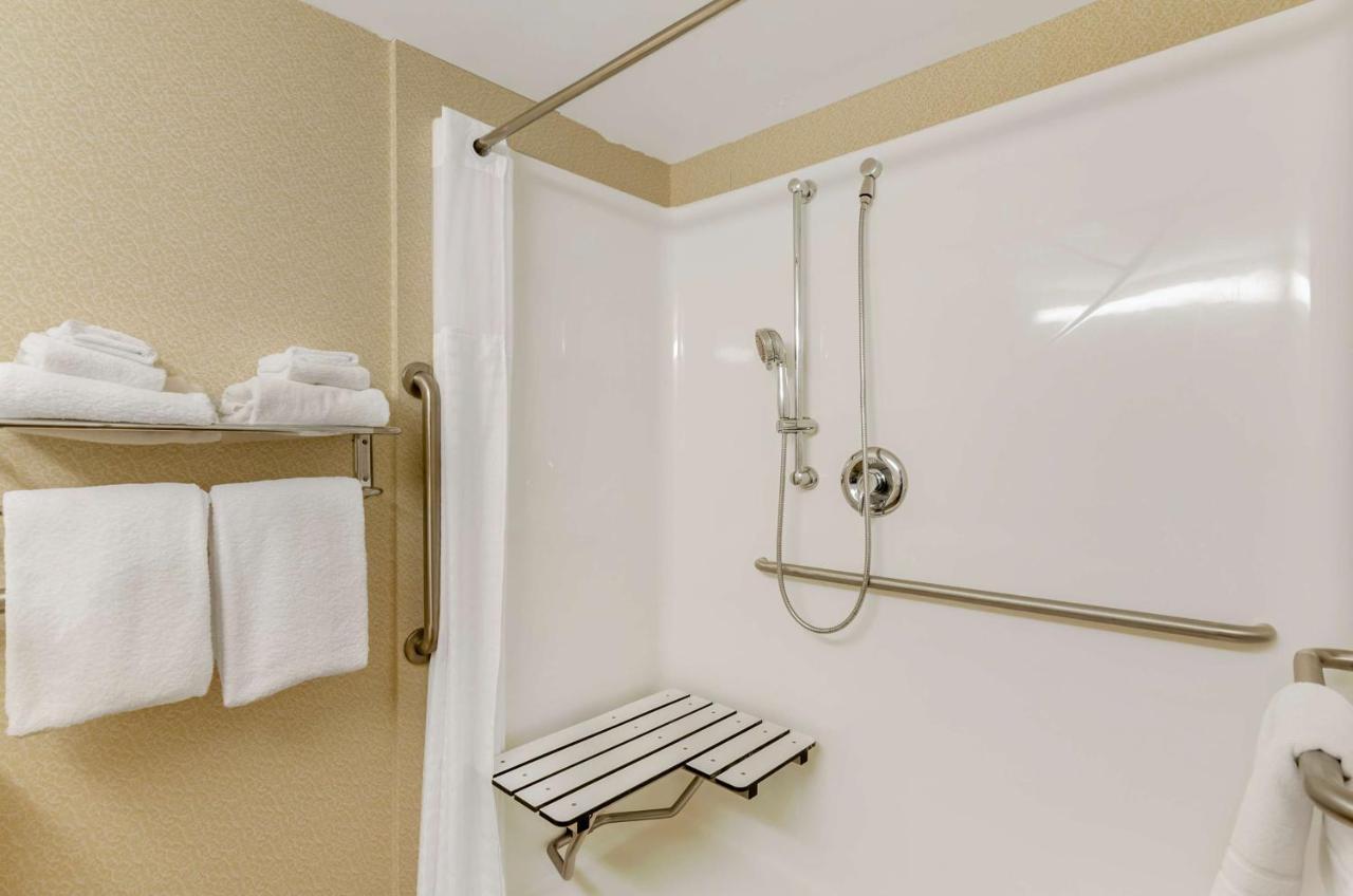 Best Western North Roanoke Troutville Bagian luar foto