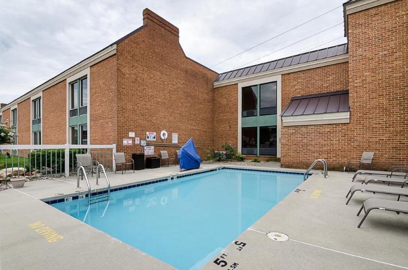 Best Western North Roanoke Troutville Bagian luar foto